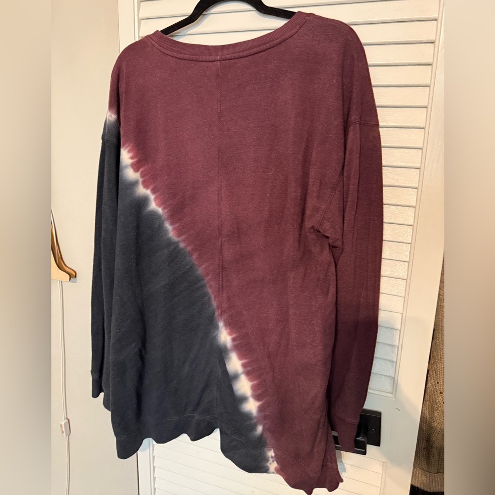 Maurices Sweatshirt - Picture 2 of 2